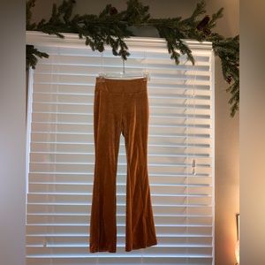 🧡SO SOFT! 🧡 rust orange flare pants!